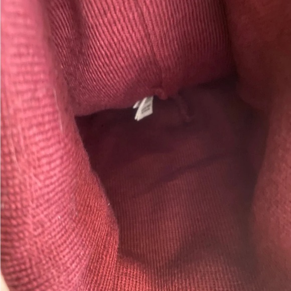 PINK by Victoria Secret Maroon Beanie Pom Pom Ball Winter Hat - Picture 2 of 3